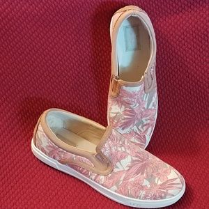 UGG Slip-on Floral Sneakers